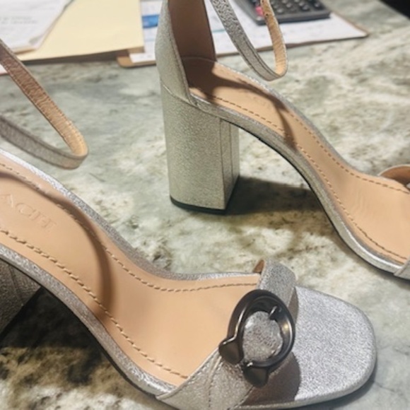 Coach Sparkly Silver Block Vero Guoio Sandals Size 8.5 - Picture 3 of 16